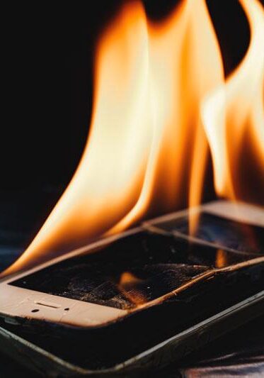 How to be Lithium-ion battery fire safe - Mobile phone on fire